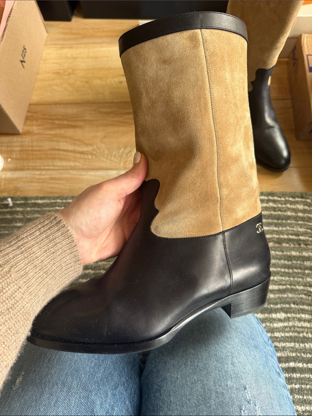 CHANEL Two-Tone Black Leather and Beige Suede Mid-Calf Lace-Up Boots - Picture 12 of 14